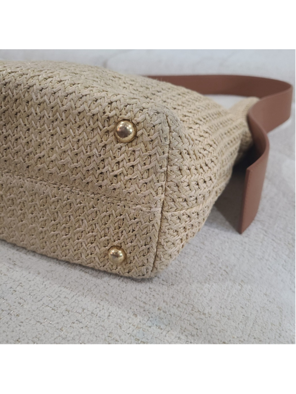 Tuckernuck Light Raffia Bucket Slouchy Shoulder Bag Tan Side Handle Purse Straw - Picture 8 of 16